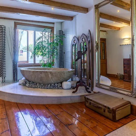 Singel Bed & Breakfast 4*