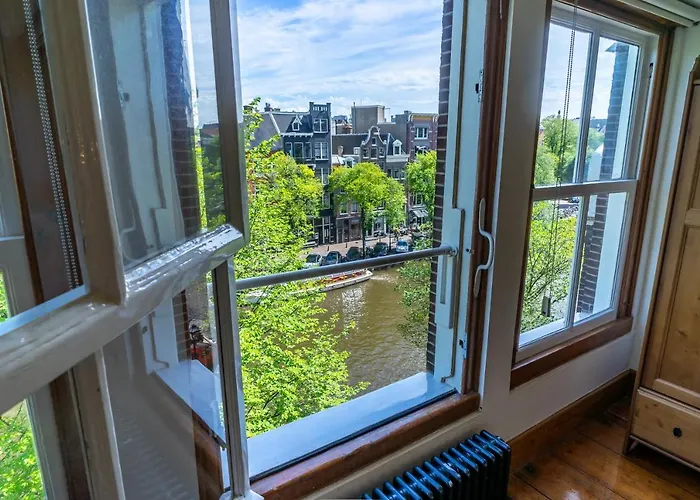 Bed and Breakfast Singel 4*